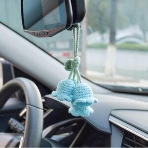 🆕 Crochet Lily of the Valley Keychain / Ornament